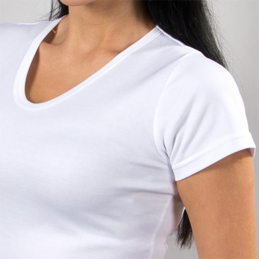 футболка белая ХБ белая женская с V-образным воротом